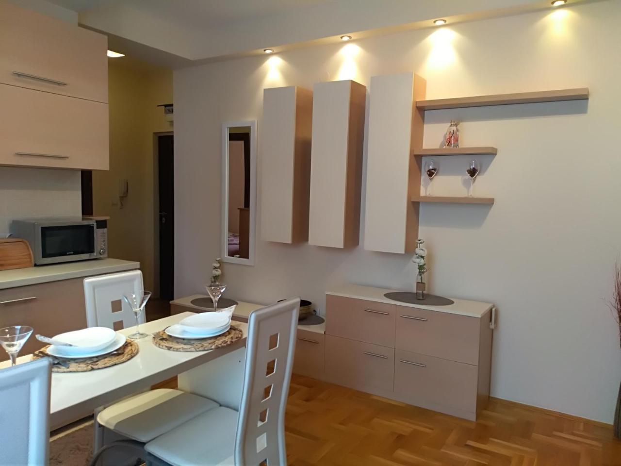 Apartman Nina Vojvode Stepe Vozdovac Vozdivac ภายนอก รูปภาพ